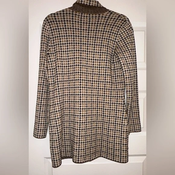 Women's Houndstooth Blazer - Brown and Black - Picture 2 of 2